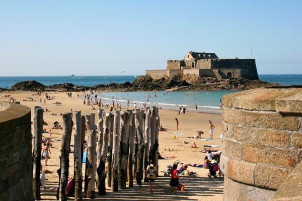 Le Bigorneau , Beach At 20M And Free Private Carpark Saint-Malo Zewnętrze zdjęcie
